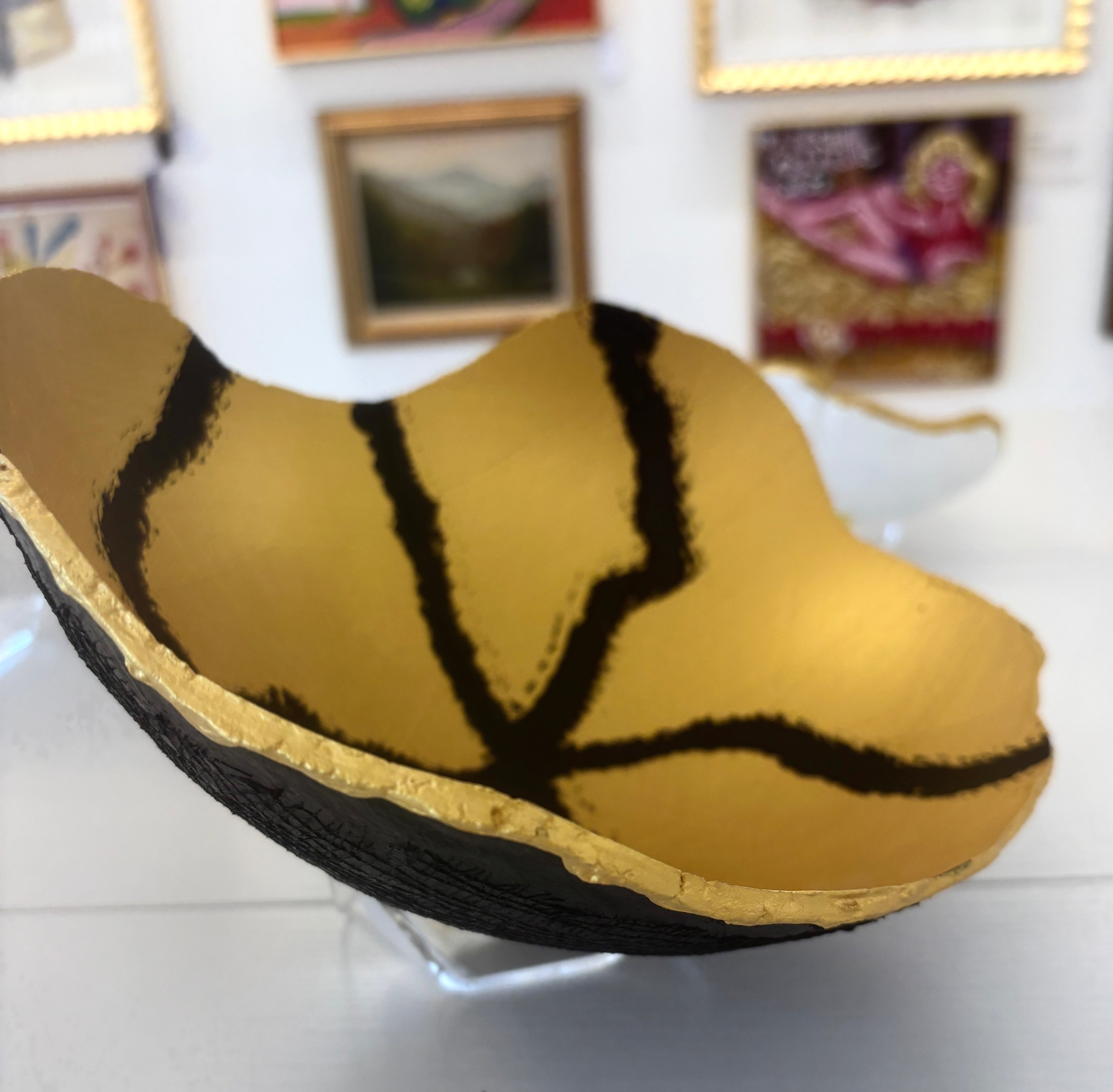 Small Black and Gold Bowl