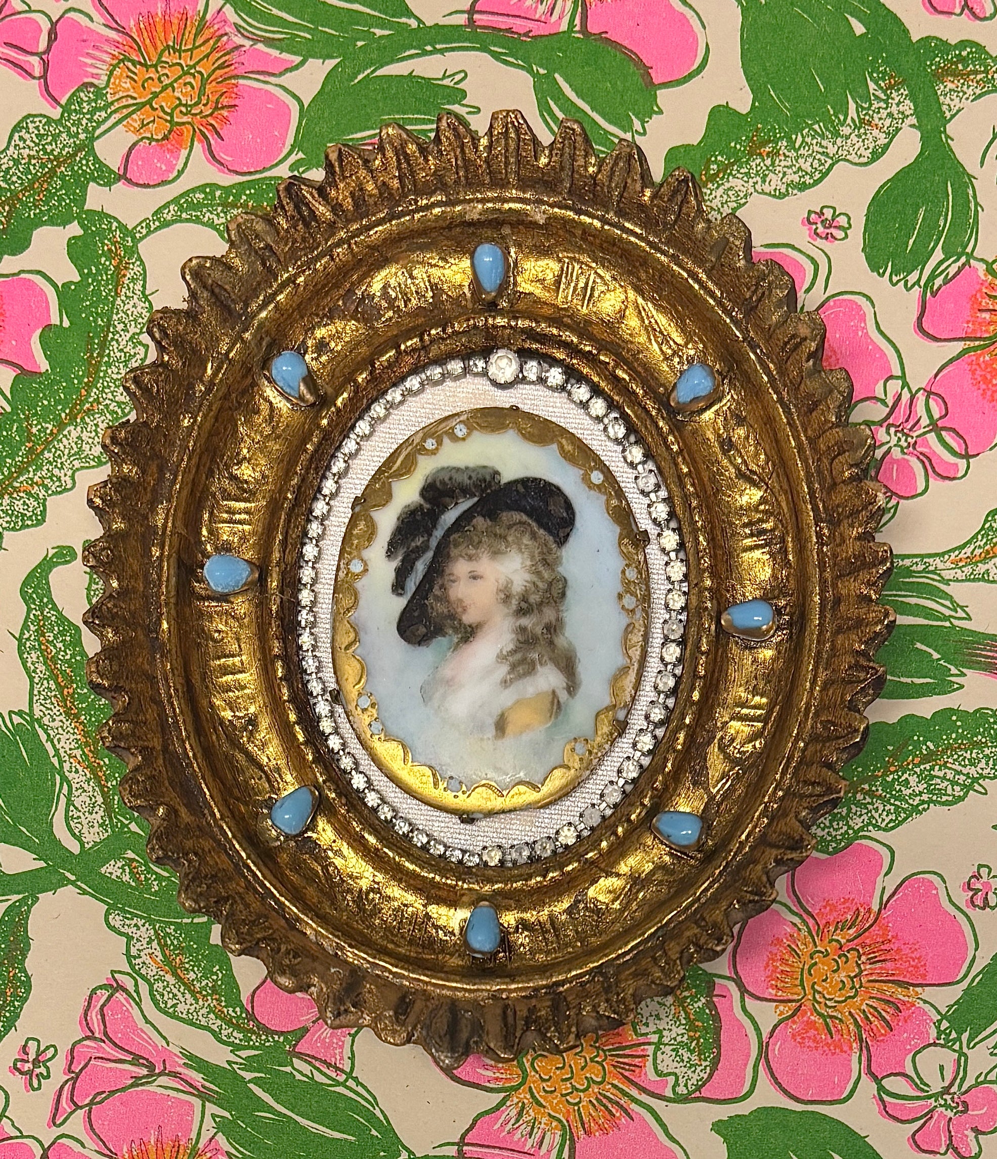 ANTIQUE HAND PAINTED CAMEO WITH CUSTOM MADE SHADOWBOX 002